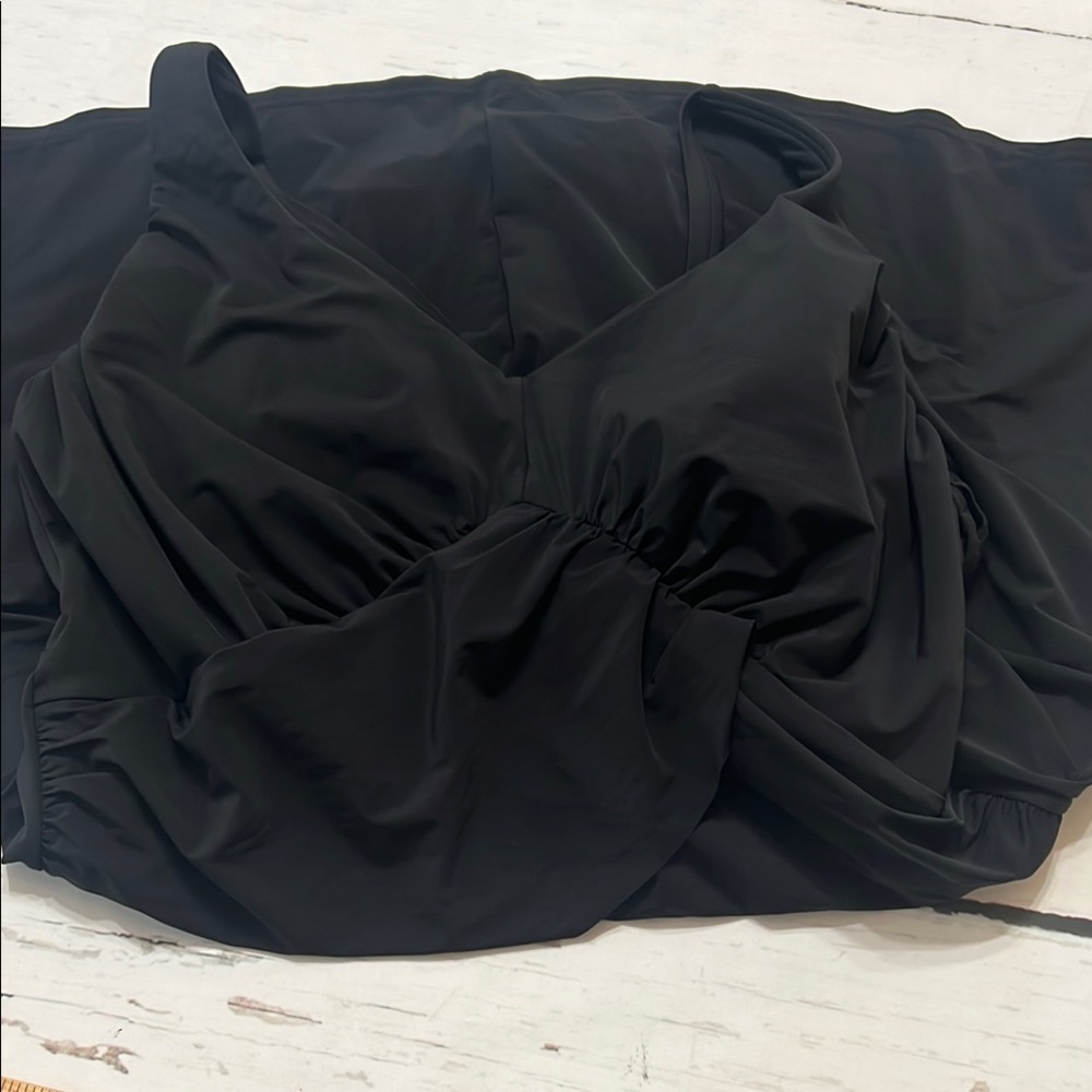 Lands' End Slenderizing Black Swimsuit